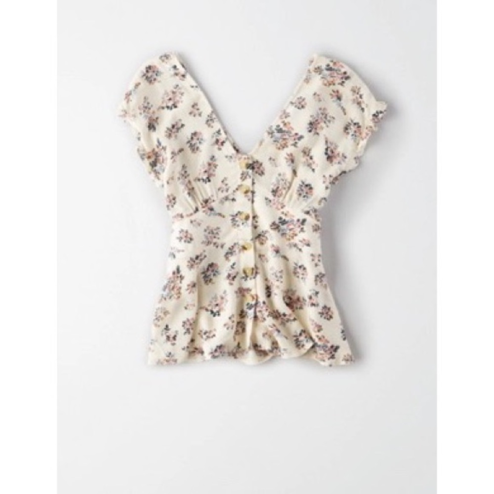 AEO NWT floral flounce cropped button up blouse